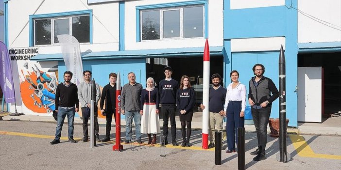 Türk Takımı, Roket Yarışmasında Dünya İkincisi Olmanın Gururunu Yaşıyor