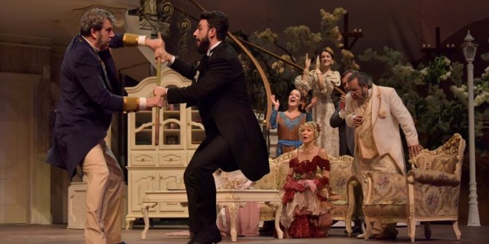 Devlet Tiyatroları Perdelerini Öğretmenler İçin 24-25 Kasım'da Ücretsiz Açacak