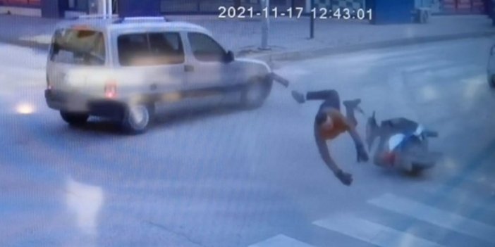 Bursa’da kaza yapan bisiklet sürücüsünün havalandığı anlar kamerada