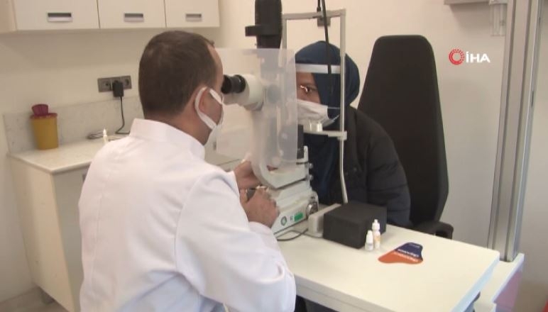 Koronavirüs Göz Sağlığını Tehdit Ediyor