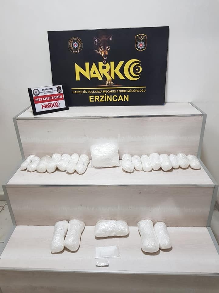 Erzincan’da 6 kilo 161,66 gram metamfetamin ele geçirildi