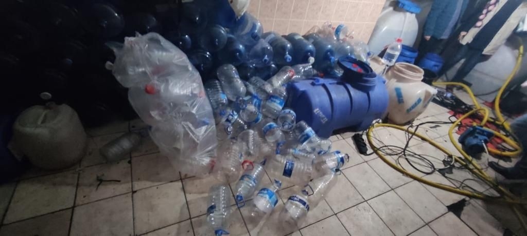 Tekirdağ’da 76 Ton Sahte İçki Ele Geçirildi