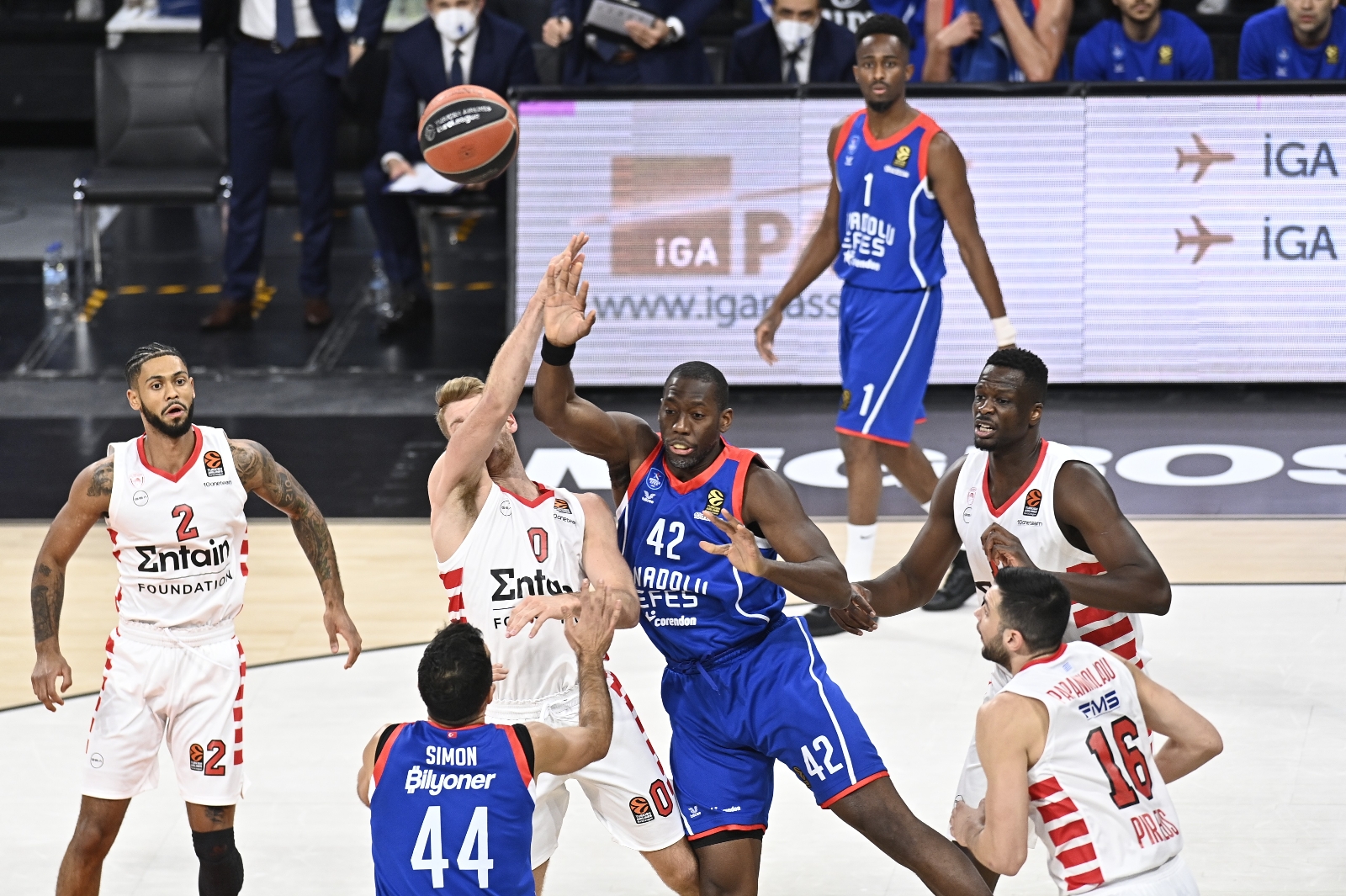 THY Euroleague: Anadolu Efes: 88 - Olympiacos: 69