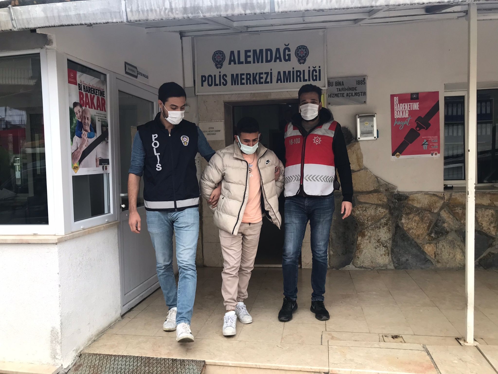 Silahlı, Çakarlı Magandaya Ceza!