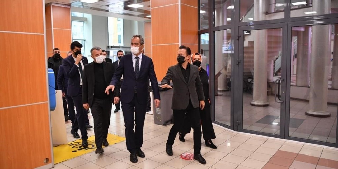 Milli Eğitim Bakanı Mahmut Özer: İki Ay İçerisinde Tüm Türkiye’de Osb’lerde Mesleki Eğitim Merkezlerini Açacağız