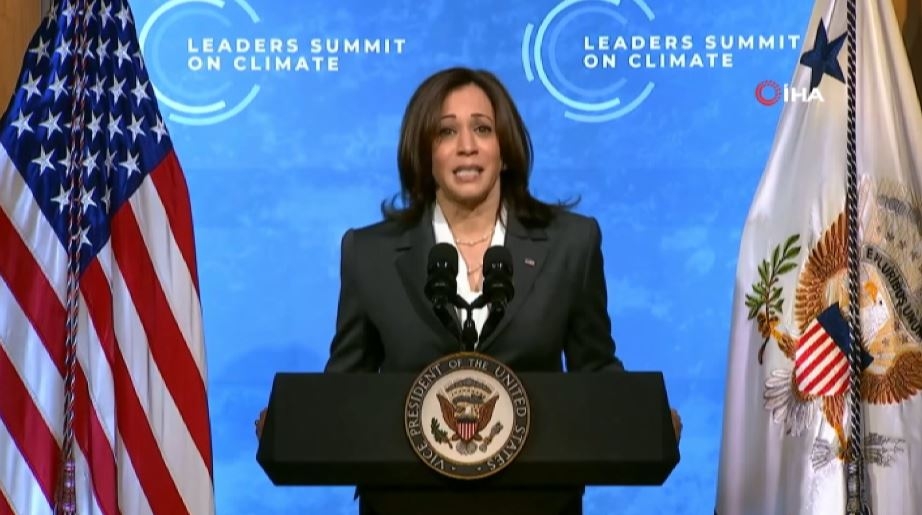 Yetkiler 85 Dakikalığına Harrıs’e Geçti