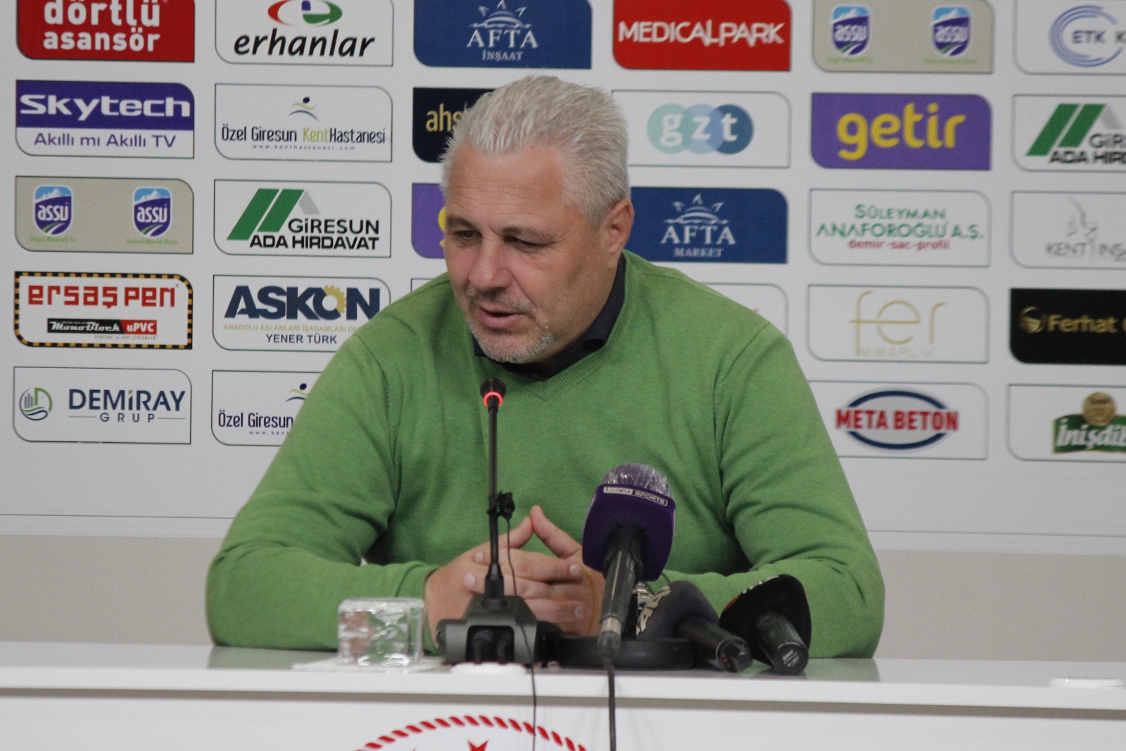 Marius Sumudica: “Yedek kulübesine baktığım zaman çözüm üretecek futbolcum yoktu”