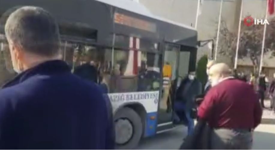 Rahatsızlanan kadın belediye otobüsü ile hastaneye ulaştırıldı