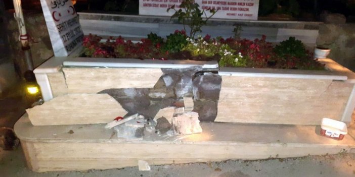 Otomobiliyle şehit mezarına çıktı, aracını bırakıp kaçtı