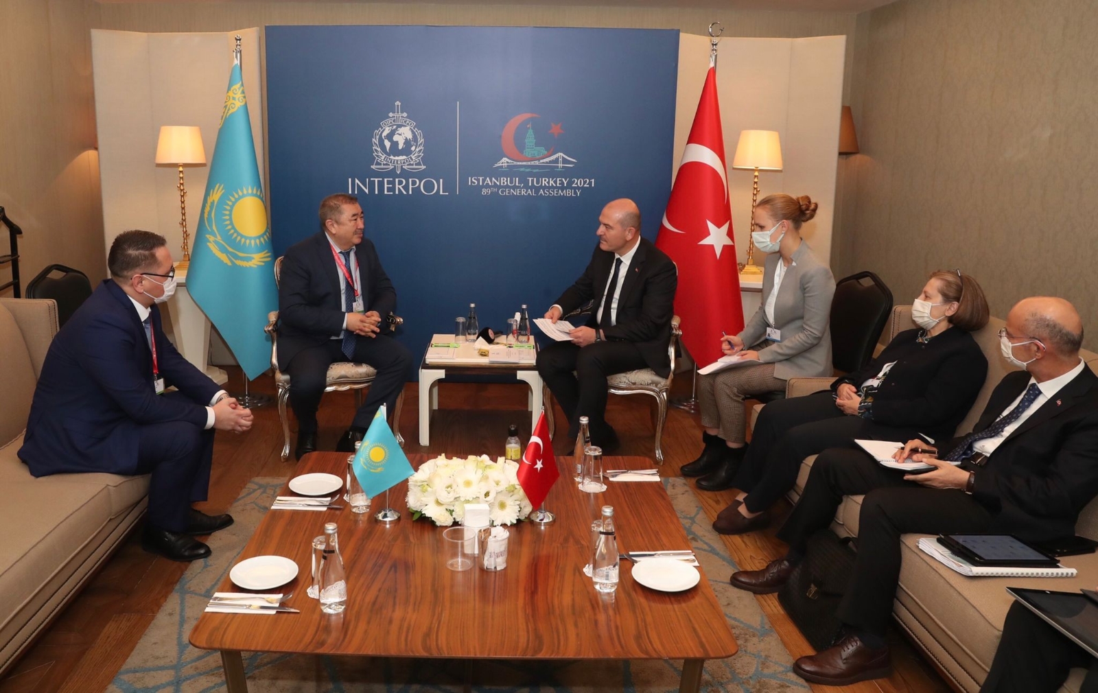 İçişleri Bakanı Süleyman Soylu Güney Afrika ve Kazakistanlı mevkidaşları ile görüştü