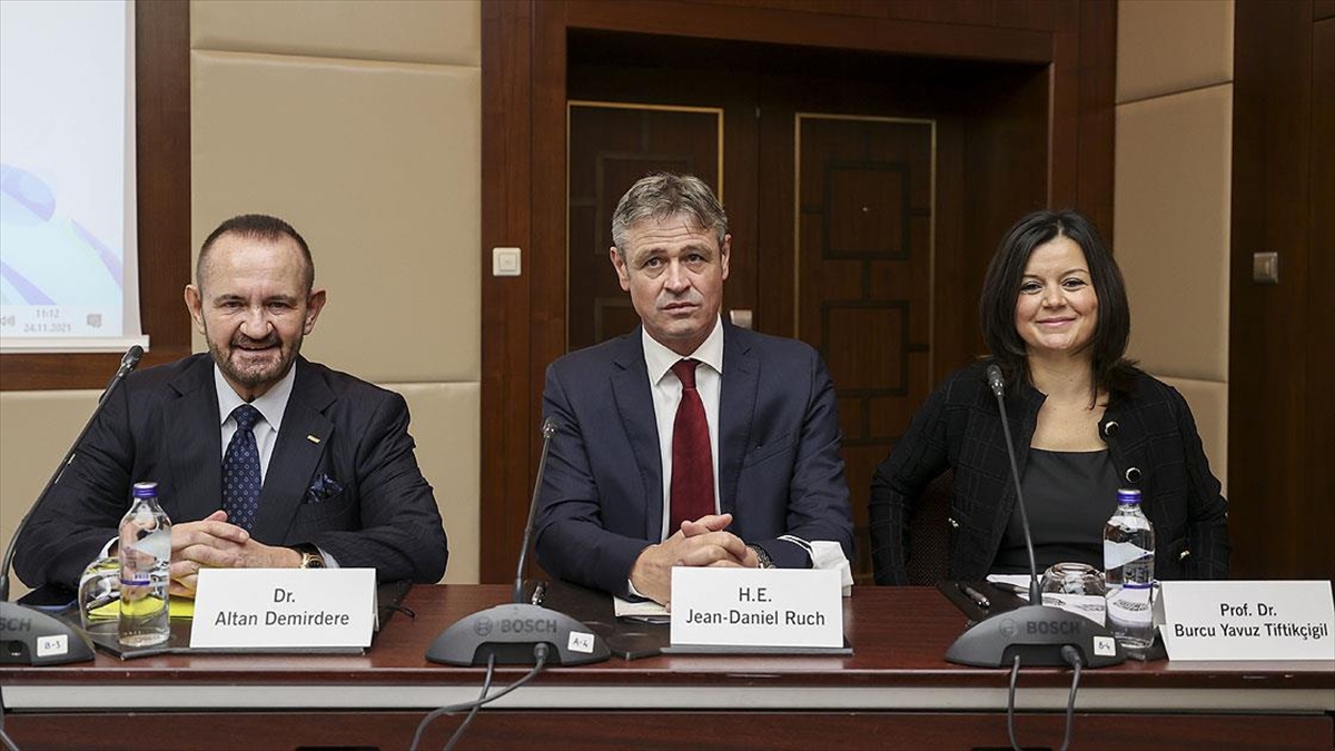 İsviçreli İlaç Firması Novartis'ten Türkiye'de 2,4 Milyar Dolarlık 'sosyal Etki'