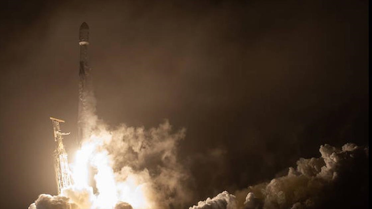 Nasa Asteroid Savunma Konseptini Test Etmek İçin İlk Uzay Aracını Fırlattı