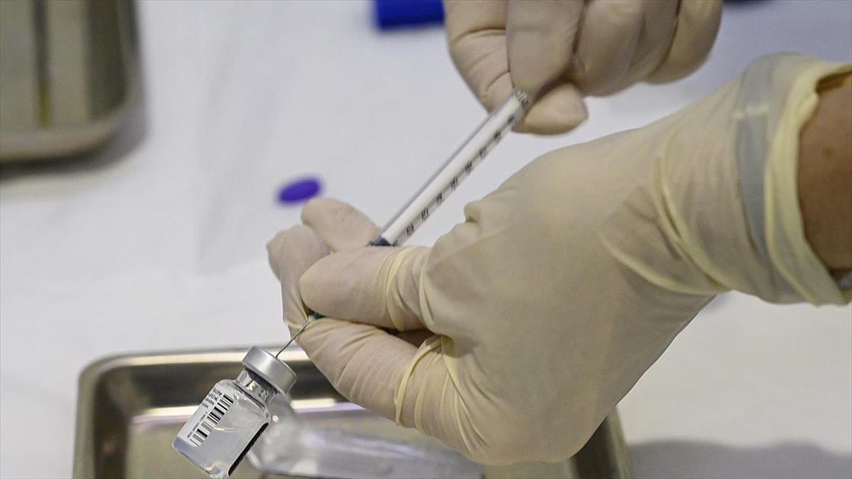 Dsö Çocuklara Kovid-19 Aşısının Gerekliliğini Gözden Geçirdiklerini Açıkladı