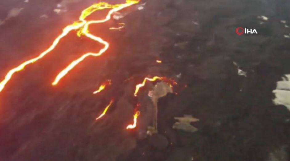 Cumbre Vieja Yanardağı’nda lav akışı sürüyor