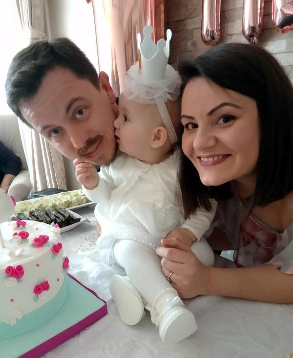 4 gün önce doğum yapan öğretmen, koronavirüs sebebiyle Öğretmenler Günü'nde yaşamını yitirdi