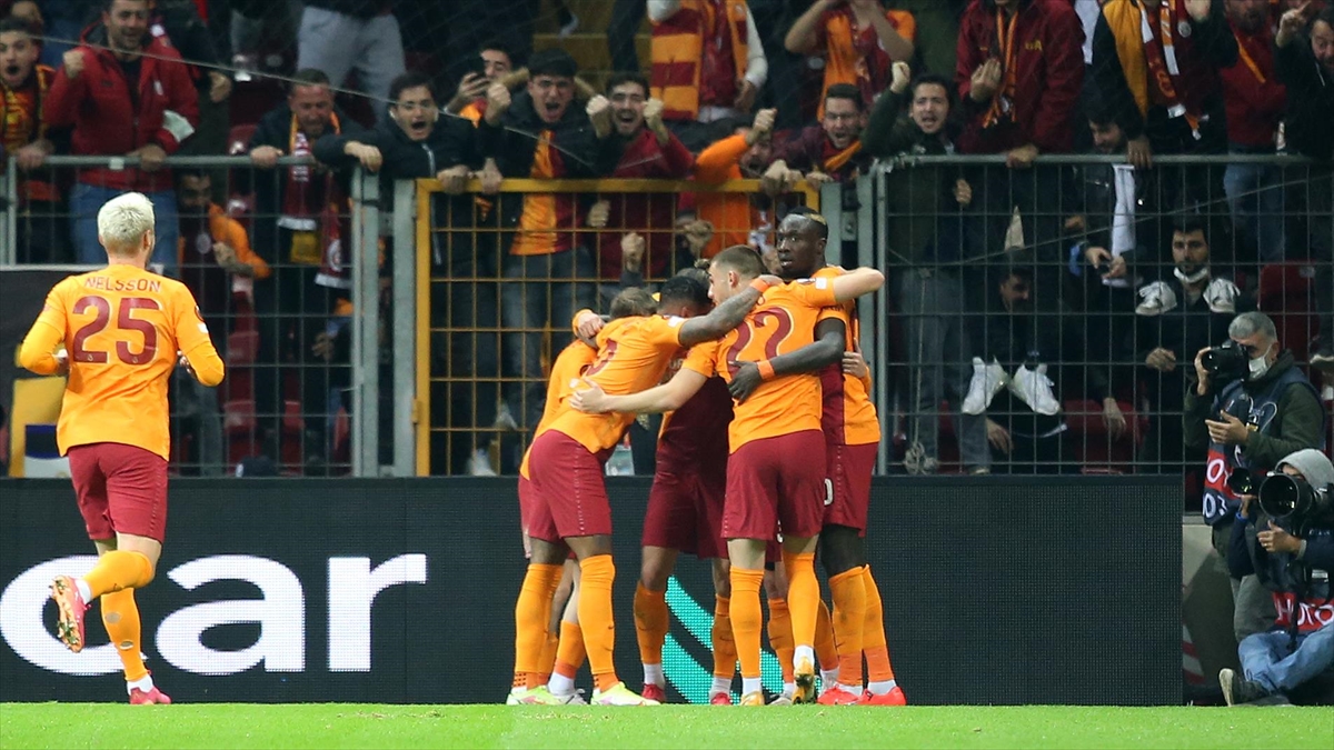 Galatasaray Avrupa'da Yoluna Devam Ediyor