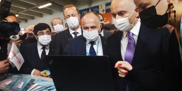 Bakan Karaismailoğlu, TCDD’nin Çözüm Merkezi’ni test etti