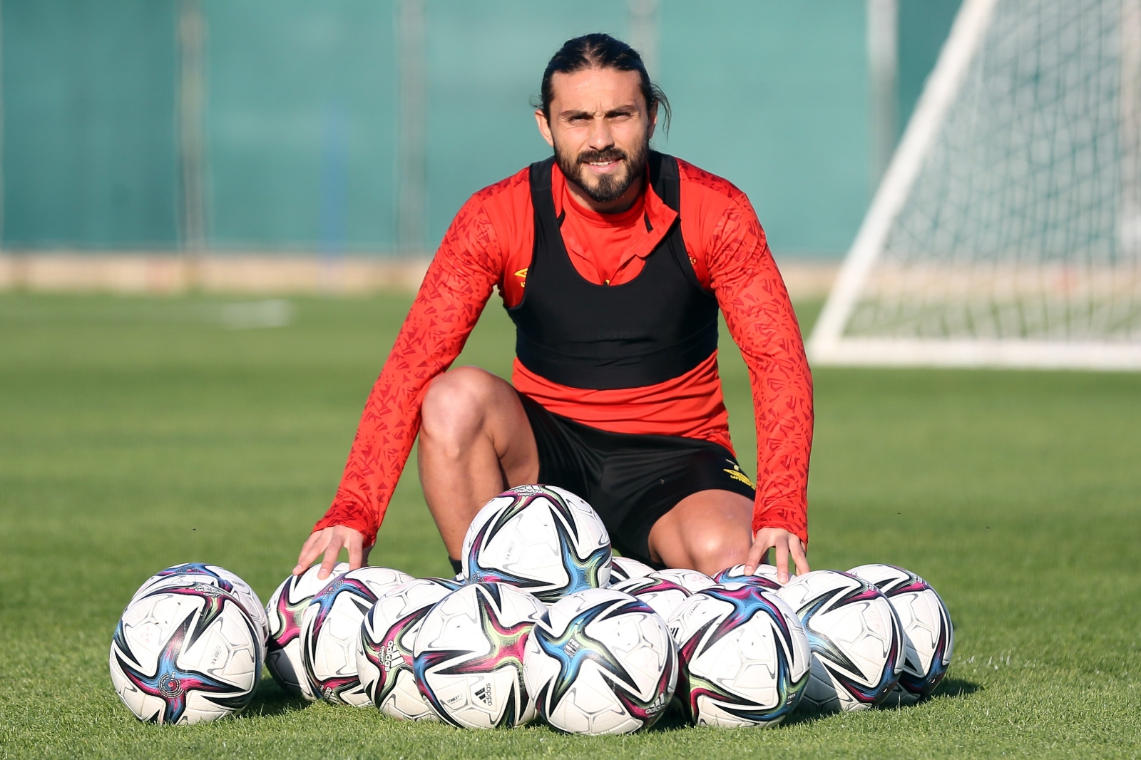 Halil Akbunar: "Fenerbahçe’ye yine gol atmak istiyorum"