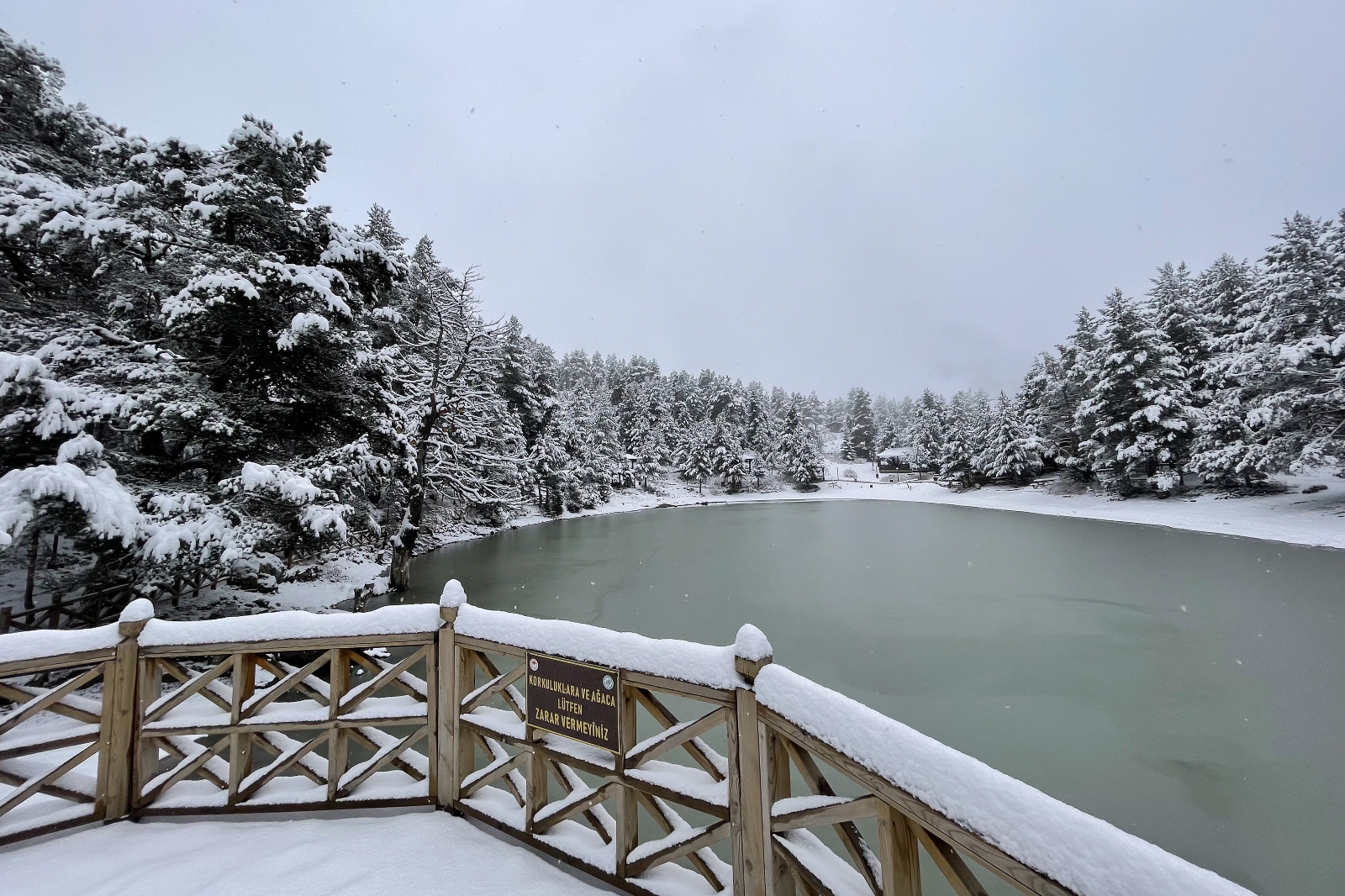 Yurttan kar manzaraları