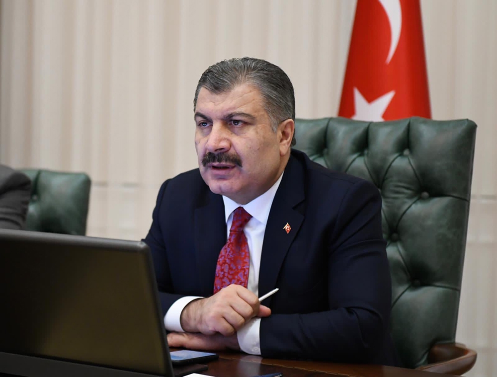 Bakan Koca: “Nu varyantı sebebiyle bazı ülkelere seyahat izni verilmeyecek”