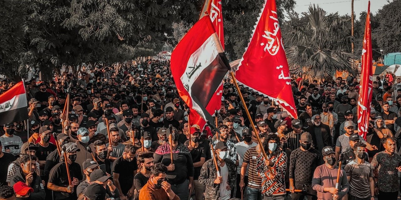 Irak’ta seçim sonuçlarına itiraz eden İran yanlısı gruplardan Yeşil Bölge’yi basma girişimi