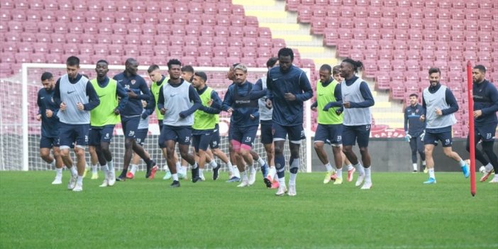Hatayspor Yarın Deplasmanda Sivasspor İle Karşılaşacak