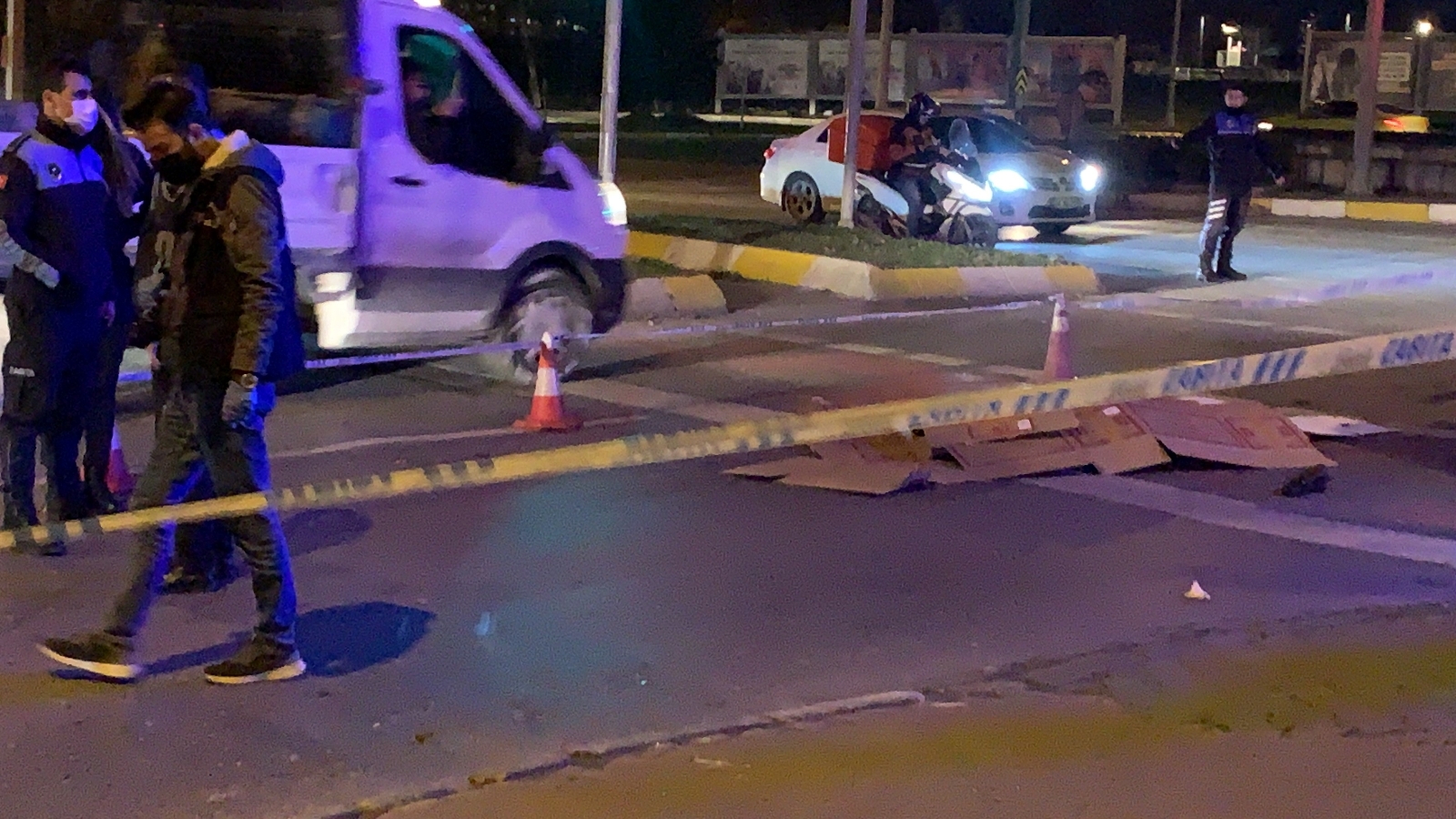 Esenyurt’ta Yaşlı Kadın Tankerin Altında Kalarak Can Verdi