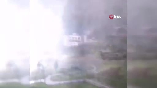 Başakşehir’de elektrik trafosunda yaşanan patlama kamerada