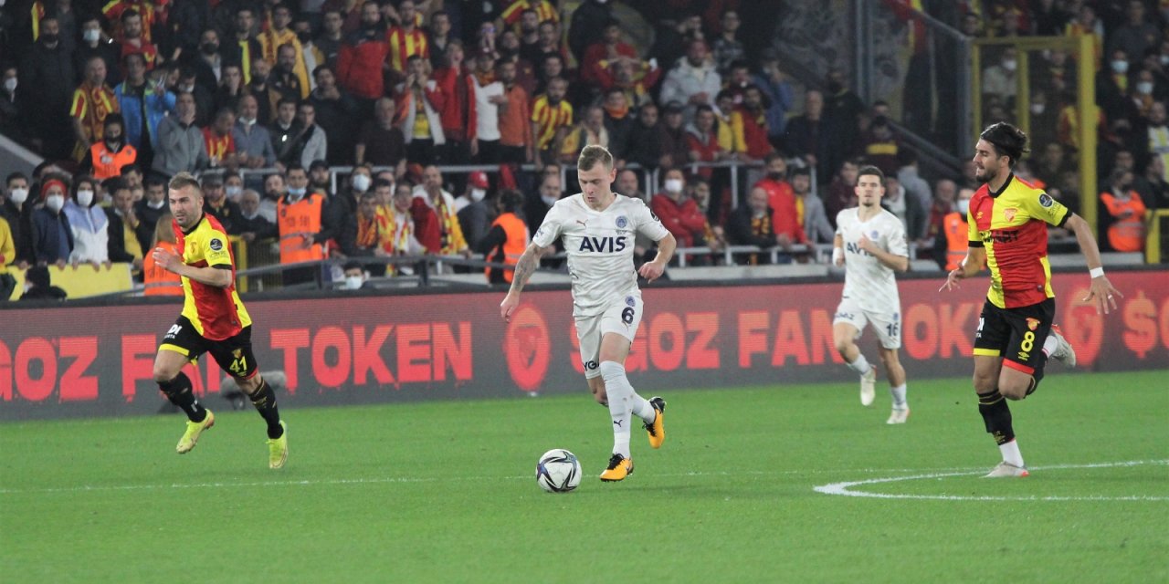 Spor Toto Süper Lig: Göztepe: 1 - Fenerbahçe: 1 (Maç sonucu)