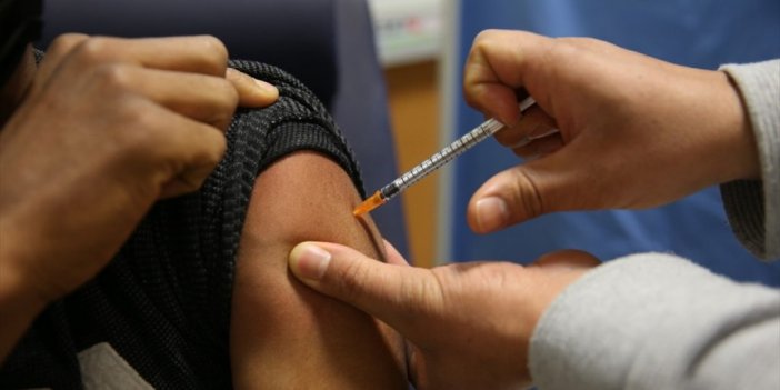 Ab'nin 'aşılı Herkese Açık Kapı' Politikasına Omicron Engeli