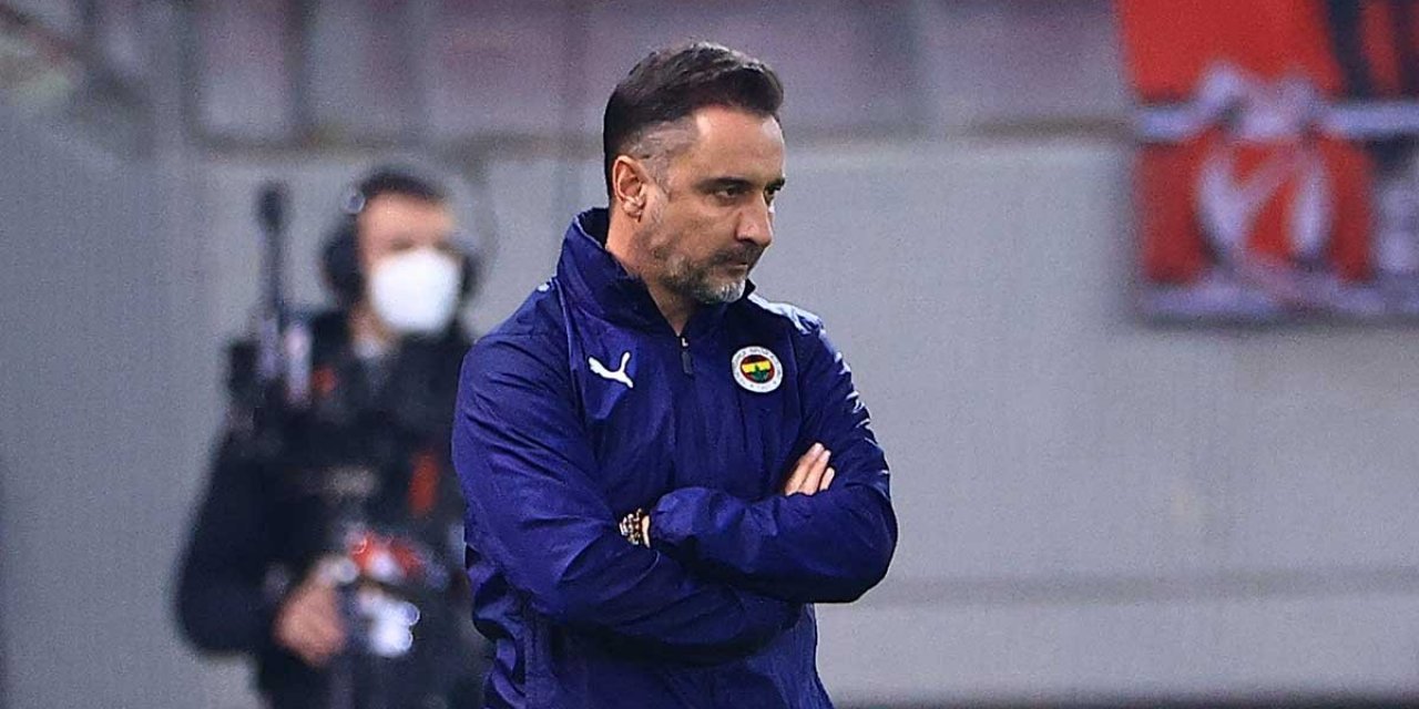 Fenerbahçe'de Vitor Pereira topun ağzında