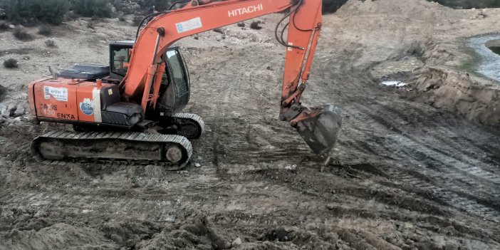 Aydın Büyükşehir Sulama Göletlerini Temizleyerek Hayata Döndürüyor