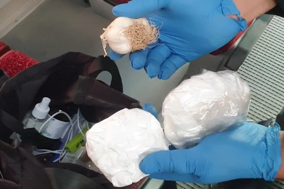 İstanbul'da helikopter destekli uyuşturucu operasyonu