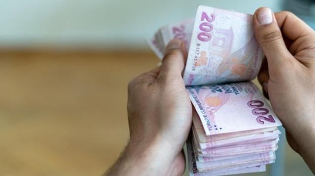 Asgari ücreti 7 bin TL'ye yükselttiler! Komisyon kararını beklemediler