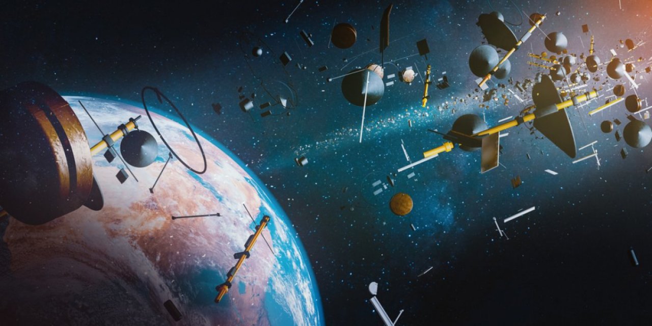 Tehlike büyüyor: İlk defa bir uzay yürüyüşü çöpler yüzünden iptal edildi