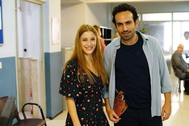 Ünlü oyuncu Hazal Kaya'dan sosyal medyayı sallayan pozlar