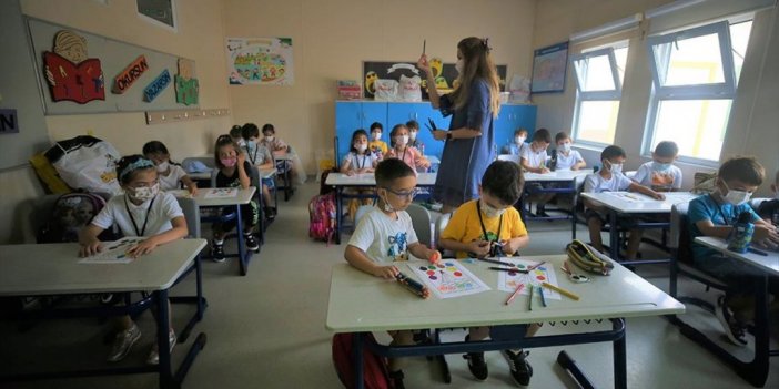 Öğretmenlik Meslek Kanunu İle 600 Bine Yakın Öğretmen 'uzman' Adayı Olacak