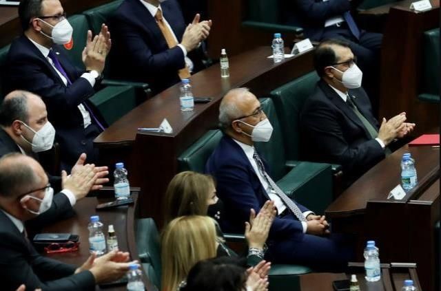 Lütfi Elvan'dan çok konuşulacak veda! Erdoğan'a tepki gösterdi