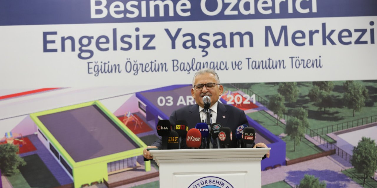 Dr. Memduh Büyükkılıç, Türkiye'nin en kapsamlı Engelsiz Yaşam Merkezi ile tüm engelleri ortadan kaldırdıklarını söyledi