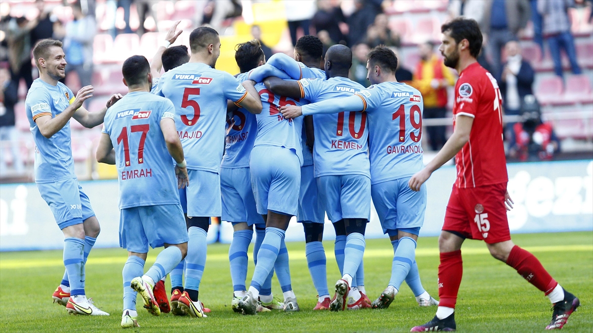 Yukatel Kayserispor Sahasında Galip