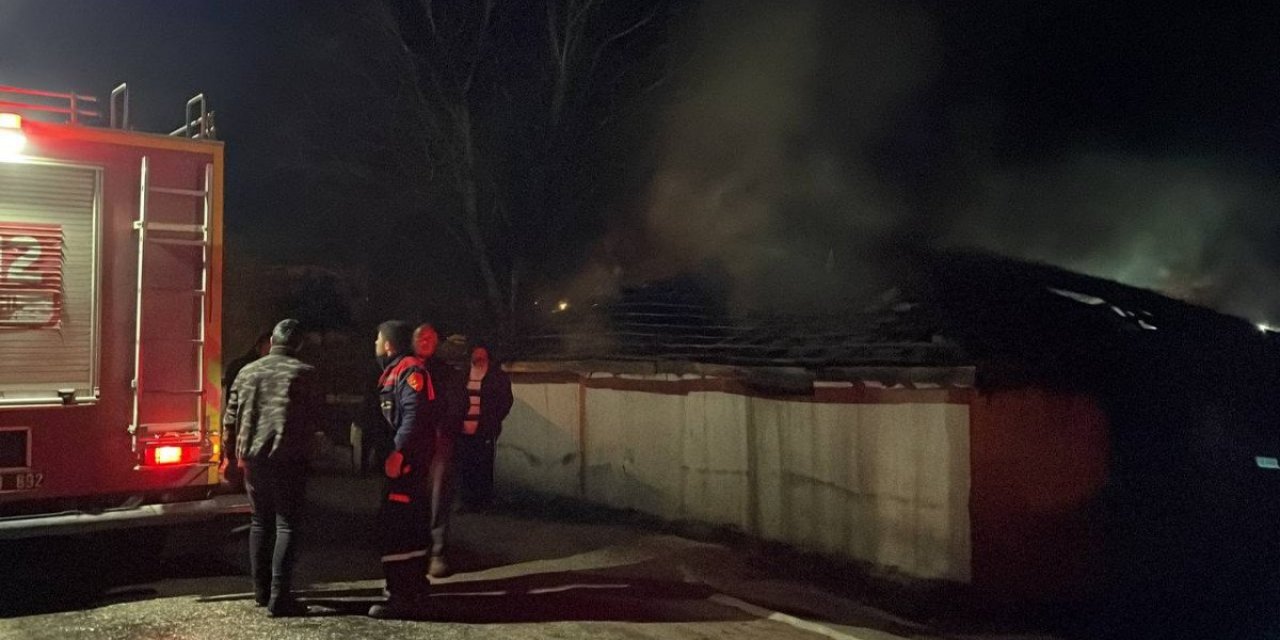 Kırıkkale'de kuzenini tabancayla yaralayıp, evini ateşe verdi