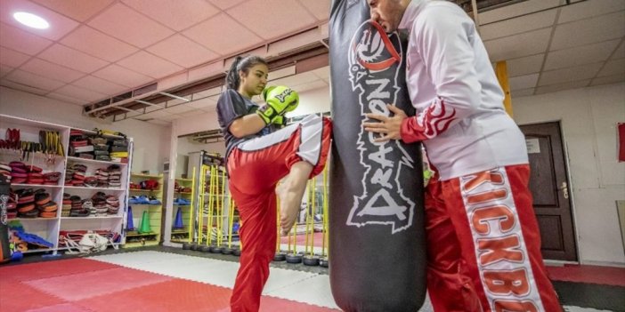 Diyarbakır'da Kick Boksa Gönül Veren Kardeşler Yetenek Avcılığı Yapıyor