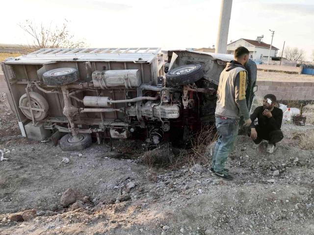 Ölümden dönen alkollü sürücü yarasını unuttu: Çekin de meşhur olalım