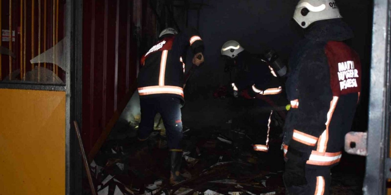 Malatya’da sanayi sitesinde yangın