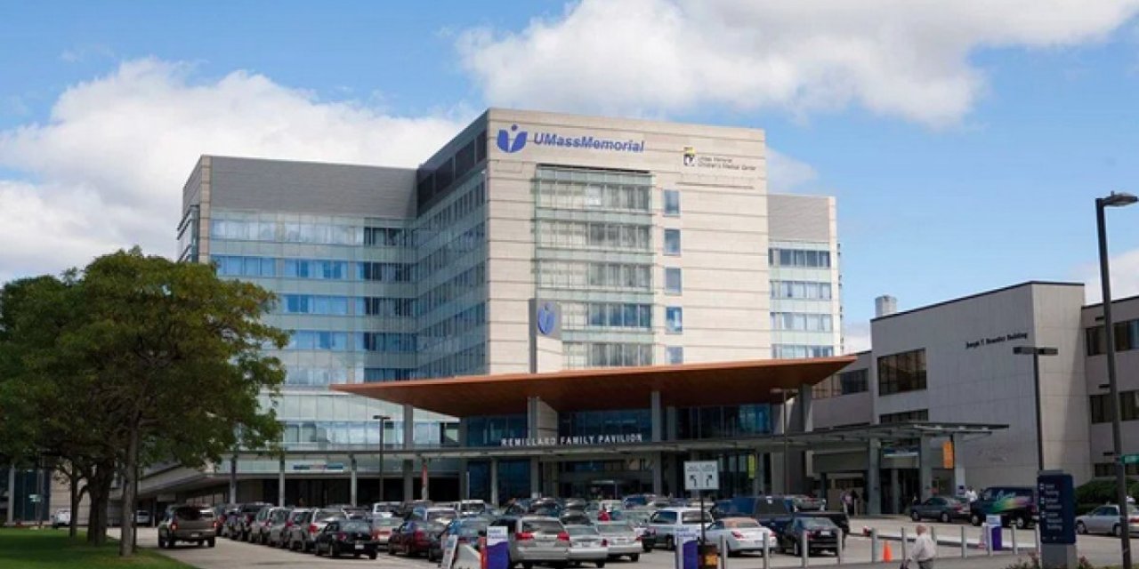 ABD'de 200'e yakın sağlık çalışanı aşı olmadığı gerekçesiyle kovuldu