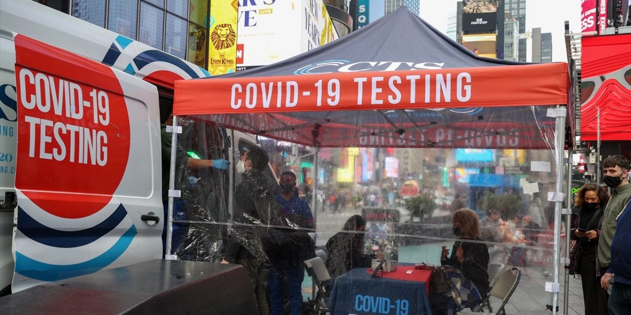 Times Meydanı'nda mobil test merkezi kuruldu