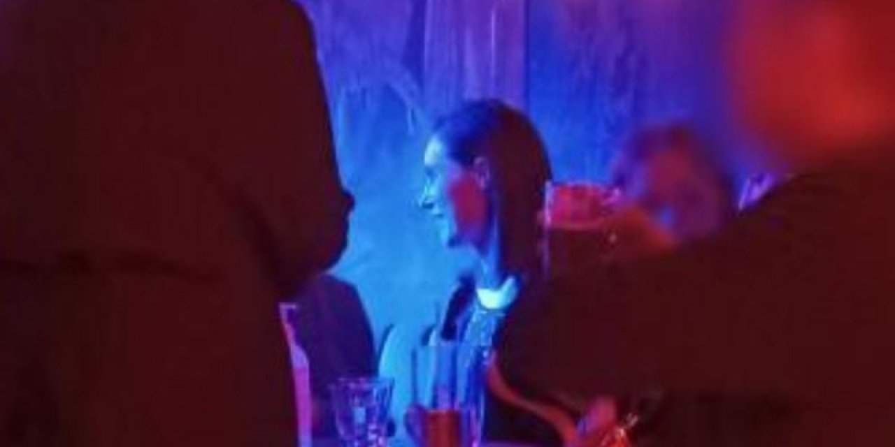 Finlandiya Başbakanı'nın gece kulübünde eğlenmesi tepki topladı