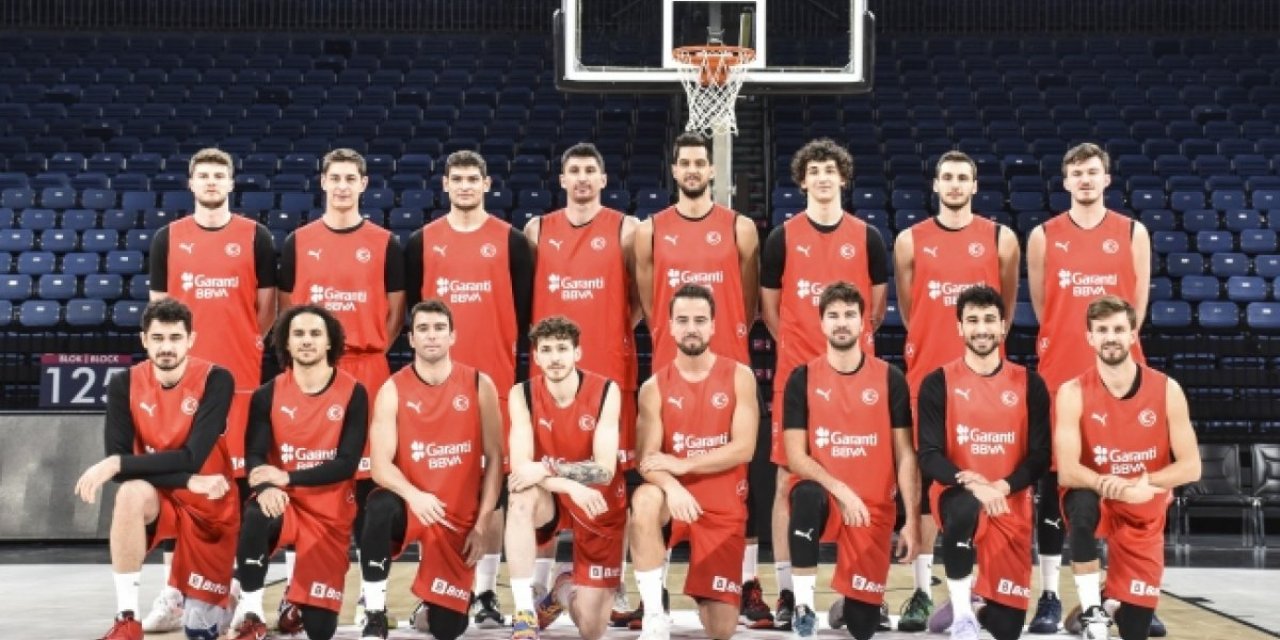 12 Dev Adam, dünya sıralamasında yerini korudu