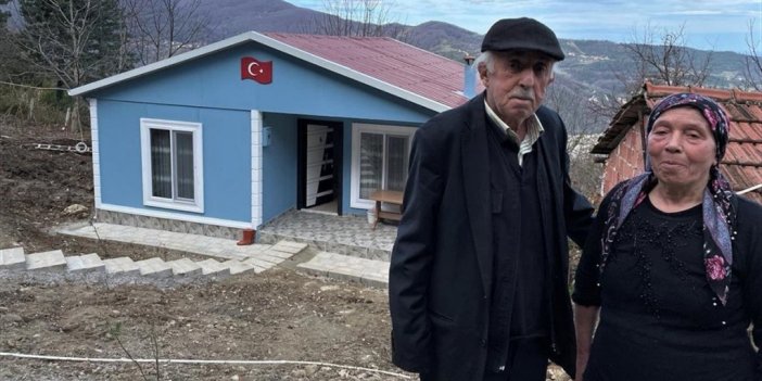Selzede Yaşlı Çifte Cumhurbaşkanı Erdoğan'ın Talimatıyla Ev İnşa Edildi