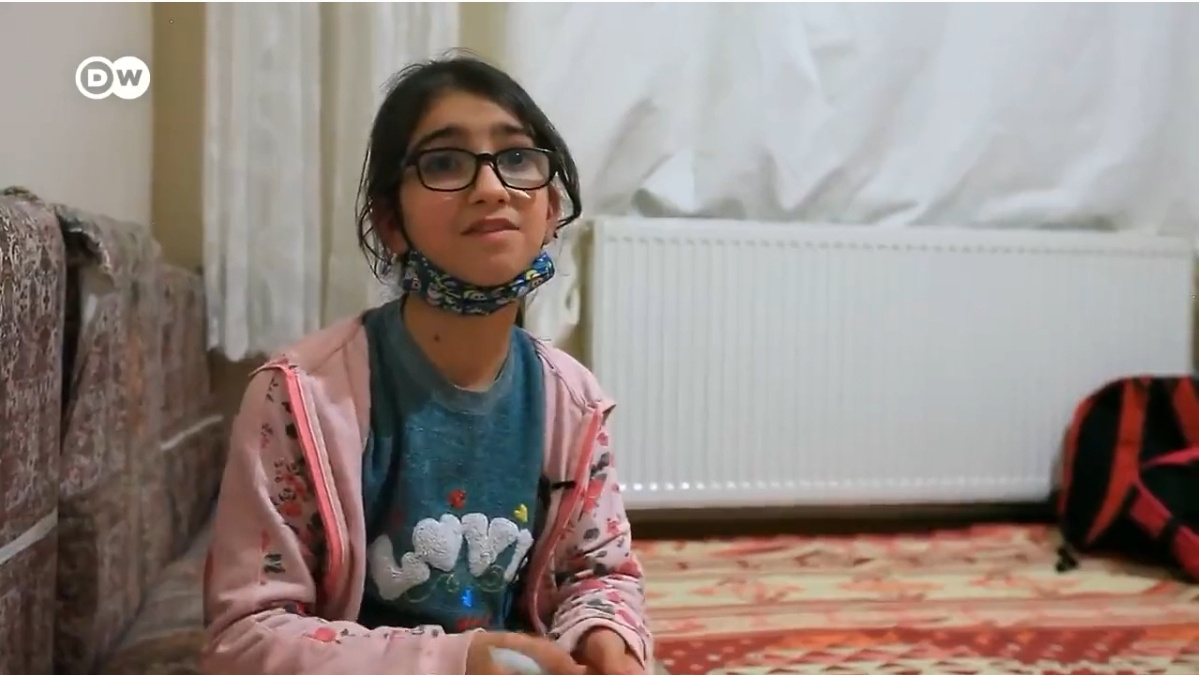 İstanbul'da yaşayan Cemre hiç deniz görmedi